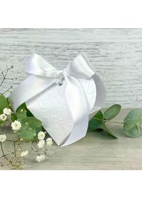 Krabi�ka d�rkov� Srdce b�l� 10 x 9,5 x 3,3 cm 4 ks