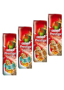 Míchané balení Versele-Laga Nature Sticks střední papoušci.- 4 x 2 tyčinky (560 g)