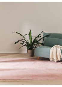 benuta Basic Uměl&eacute; kož&iacute;&scaron;kov&eacute; koberce Furry Růžov&aacute; 80x150 cm Uni