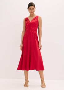 Midi &scaron;aty z leskl&eacute;ho sat&eacute;nu s květinovou aplikac&iacute; | Červen&aacute; | Vel. 44 | bonprix