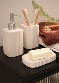 Koupelnov&aacute; souprava (4d&iacute;ln&aacute;) | B&iacute;l&aacute; | Vel. 13 cm | bonprix