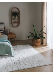 benuta nest Shaggy koberec Gobi Kr&eacute;mov&aacute;/&Scaron;ed&aacute; 120x170 cm Kr&eacute;mov&aacute;/&Scaron;ed&aacute; Marock&yacute;